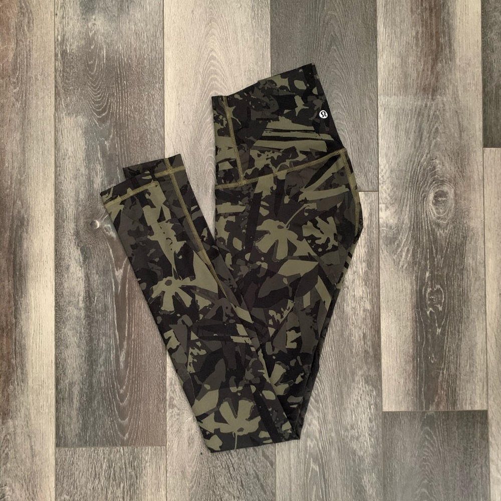 🍋 lululemon Wunder Under Pant; Size 2